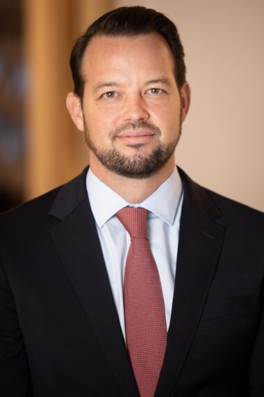 Corporate headshot of Armin Rothauser